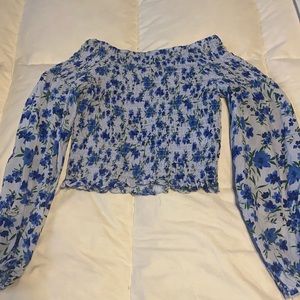 GB girls. Size large. Is cropped